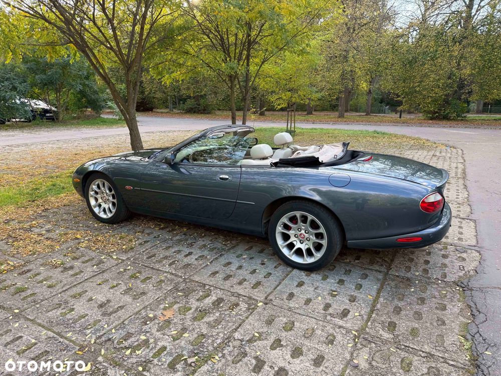 Jaguar XK XKR Cabriolet - 1