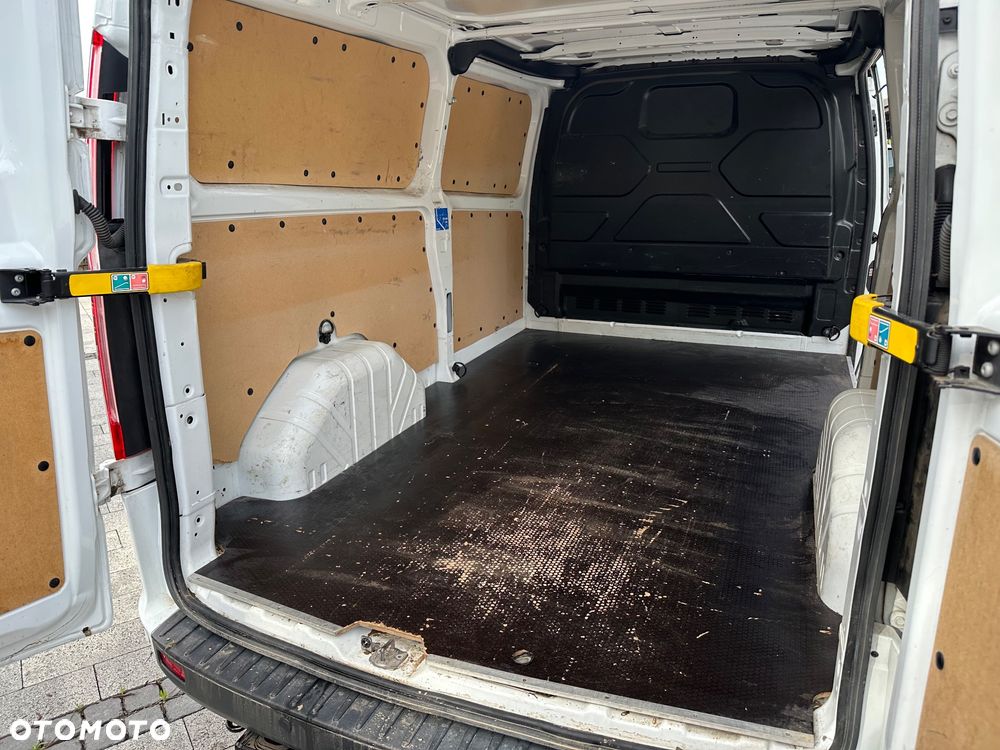 Ford Transit Custom - 21