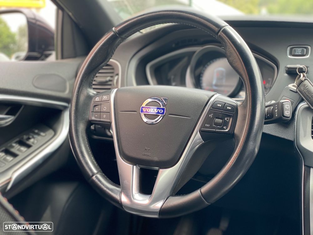 Volvo V40 1.6 D2 Volvo Ocean Race - 9