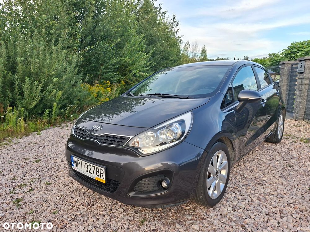 Kia Rio 1.2 Dream Team Edition - 22