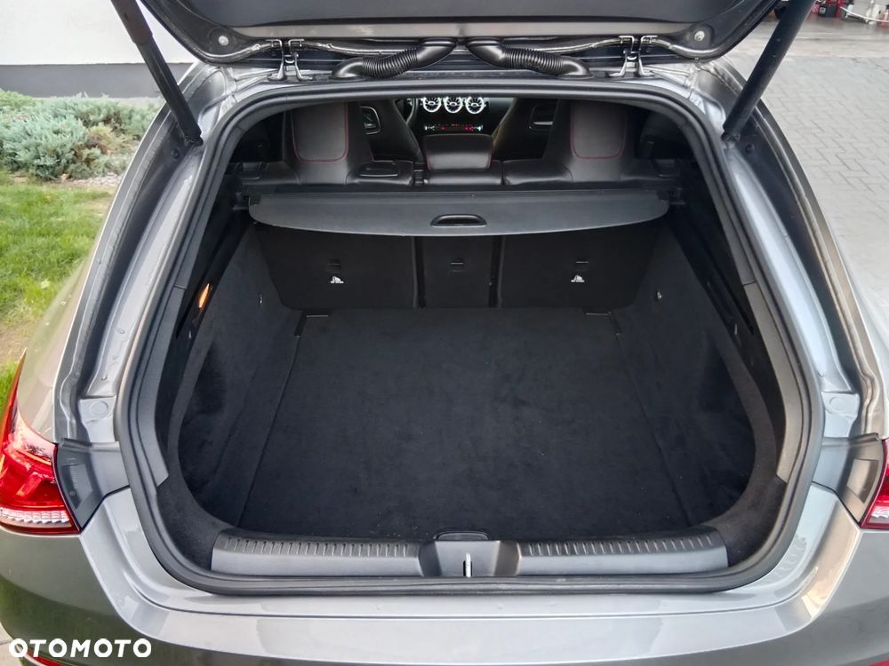 Mercedes-Benz CLA 220 d AMG Line 8G-DCT - 13