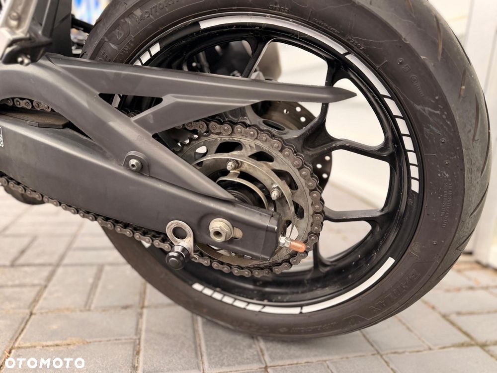 Yamaha MT - 11