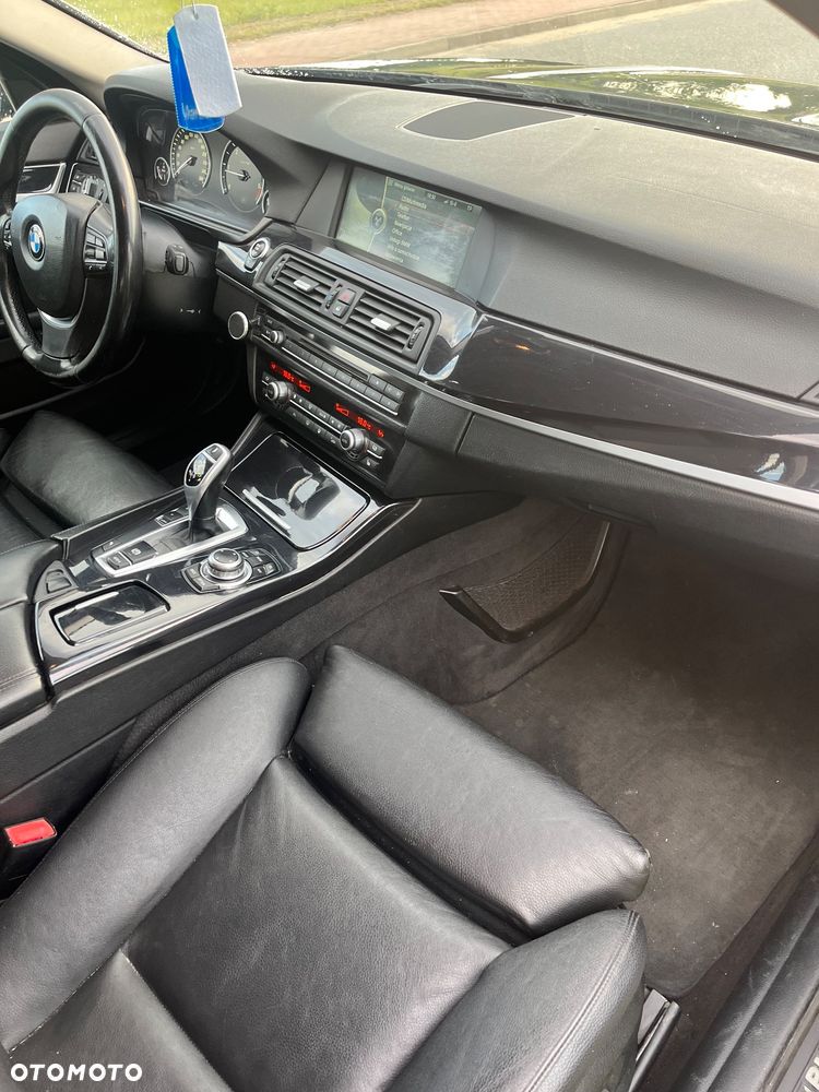 BMW Seria 5 520d - 16