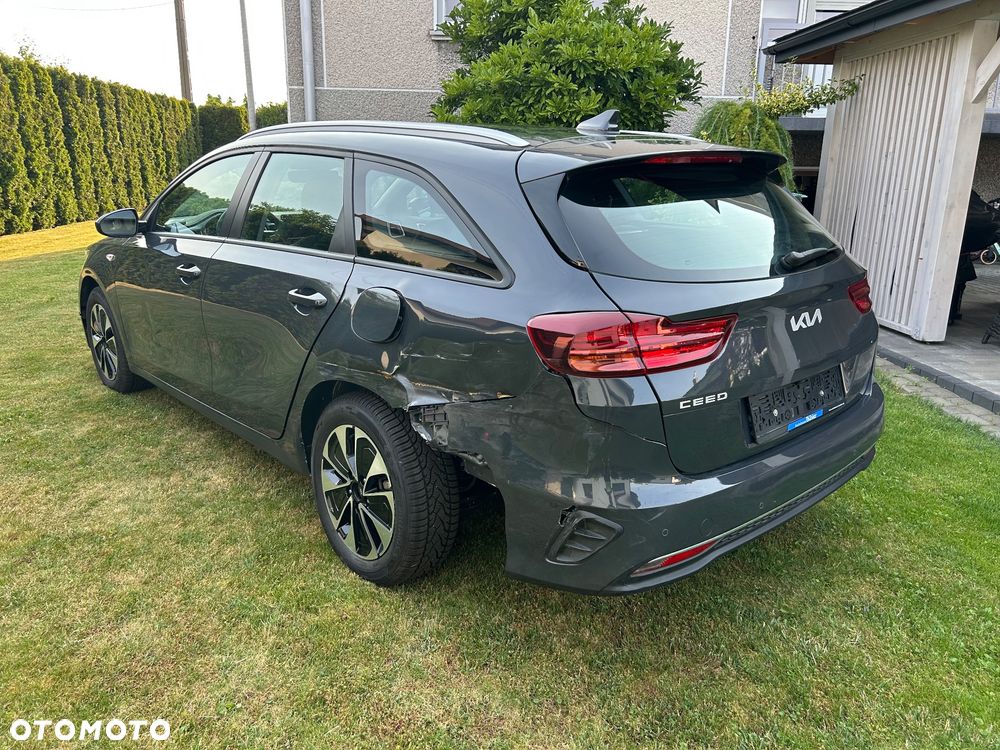 Kia Ceed 1.5 T-GDI OPF Spirit - 4