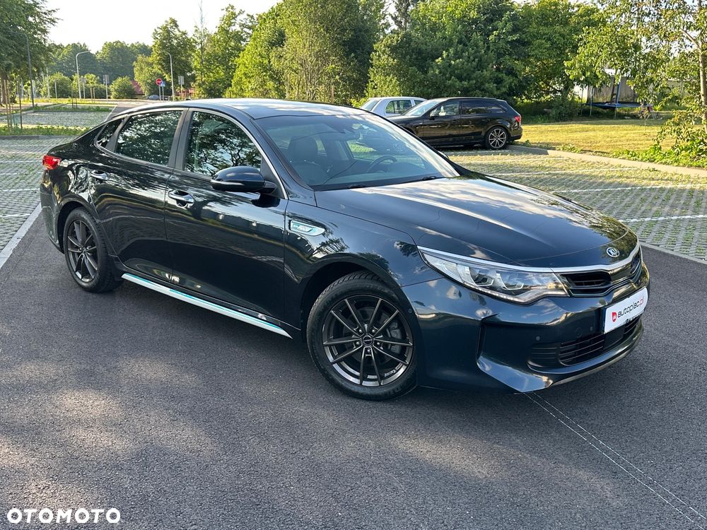Kia Optima Plug-in Hybrid - 11