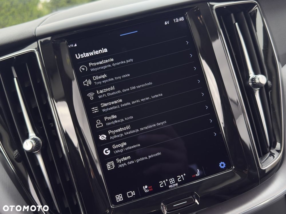 Volvo XC 60 B4 D AWD Geartronic Momentum Pro - 26