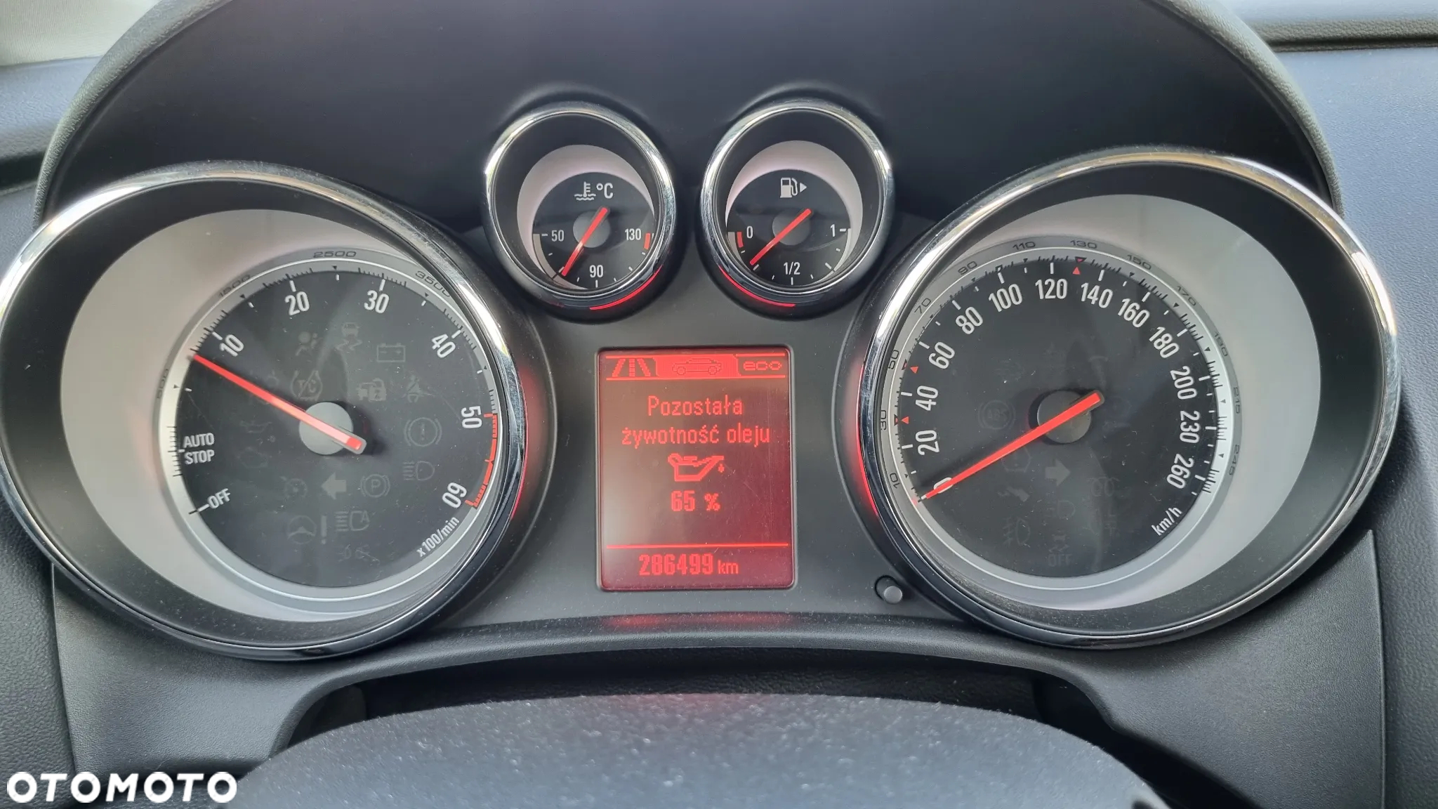 Opel Astra - 24