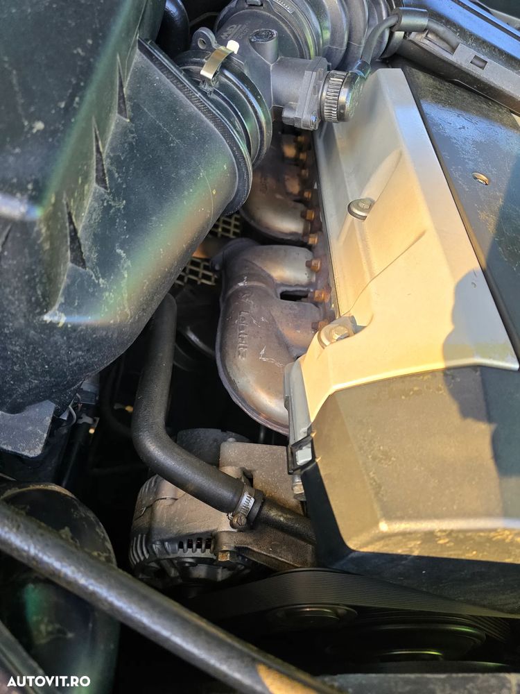 Mercedes-Benz E - 12