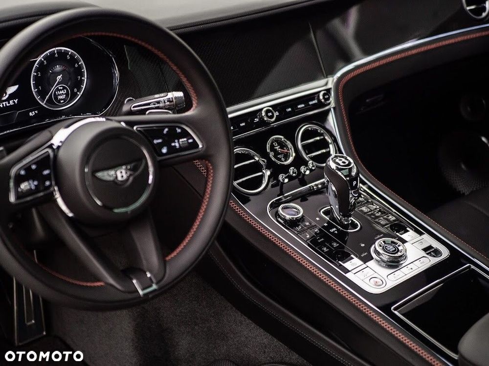 Bentley Continental GT - 10