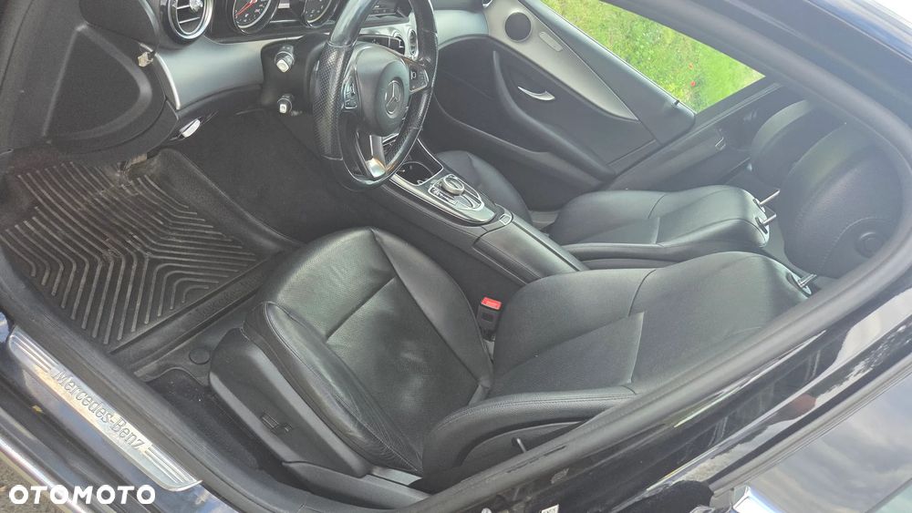 Mercedes-Benz Klasa E 200 d 9G-TRONIC - 12