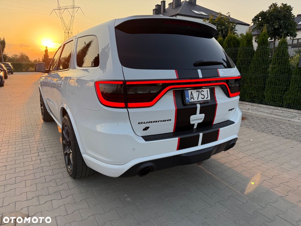 Dodge Durango 6.4 SRT - 1