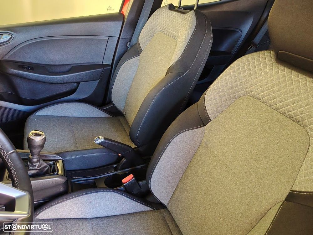 Renault Clio 1.0 TCe Evolution - 9