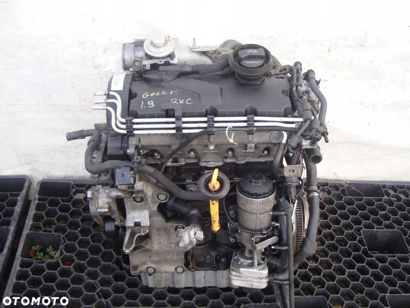 SILNIK KOMPLETNY BKC TURBINA UKŁAD PALIWOWY VW GOLF 1,9 TDI 04-09 - 2