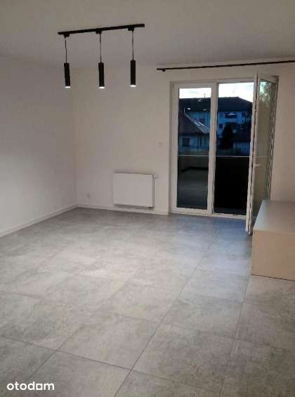 Nowe 2 pokoje z balkonem, miejscem post. i komórką