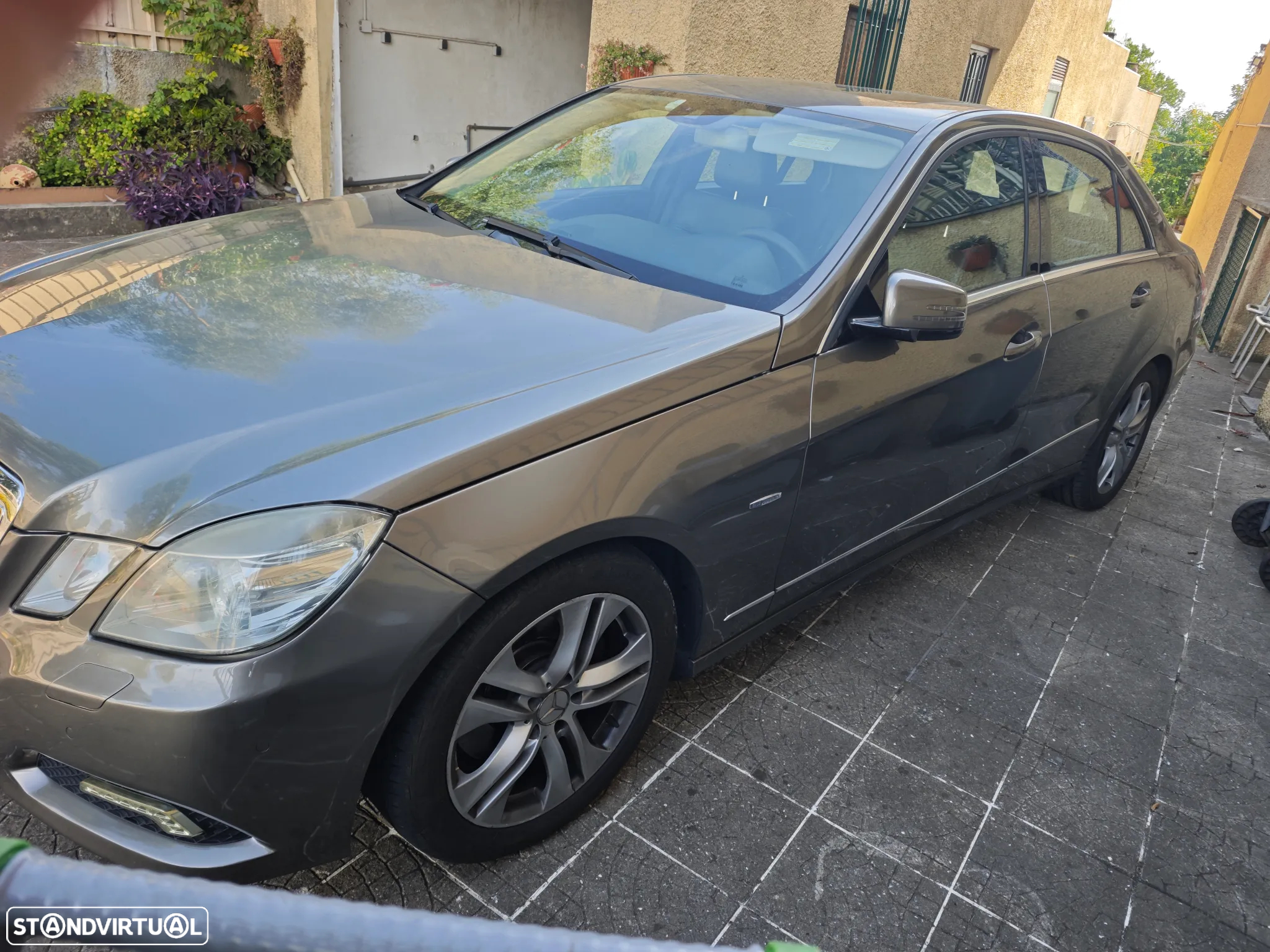 Mercedes-Benz E 250 CDi Avantgarde BlueEfficiency Auto. - 5