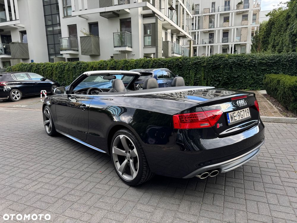 Audi S5 Cabrio - 5