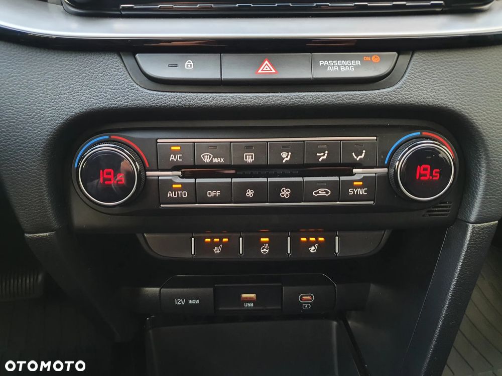 Kia Ceed 1.5 T-GDI L DCT - 38