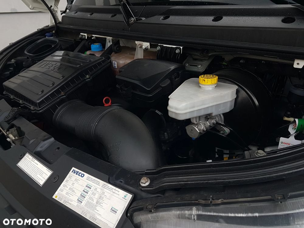 Iveco 70C18 WYWROTKA 3 STRONNA KIPER 3,60x2,2 BLIŹNIAKI 7 TON KLIMA HAK MANUAL 6-BIEGÓW - 38