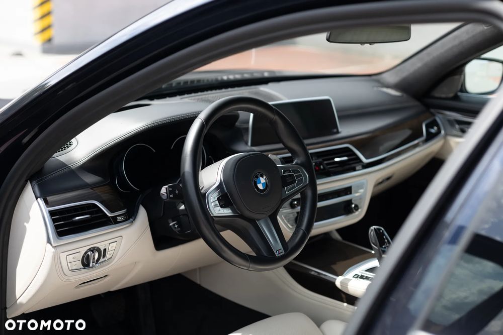 BMW Seria 7 730d - 23