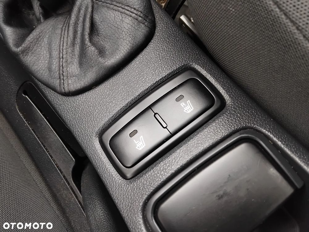 Kia Sportage 2.0 2WD EX - 13