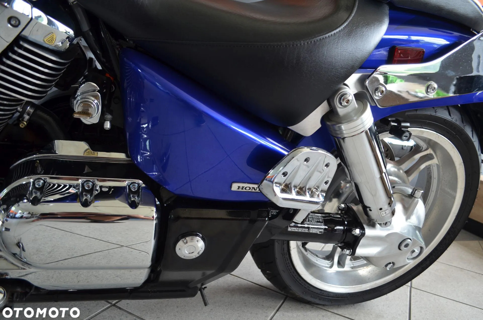Honda VTX - 26