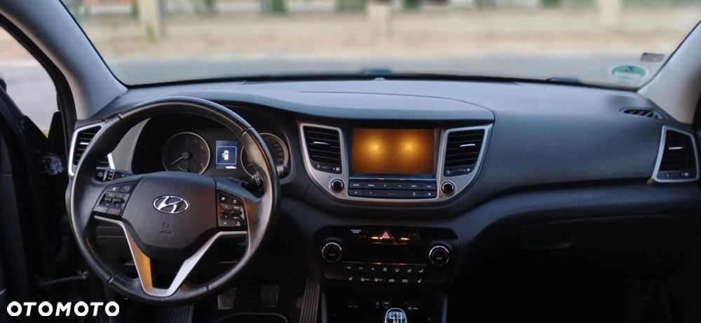 Hyundai Tucson blue 1.6 GDi 2WD Navi - 12