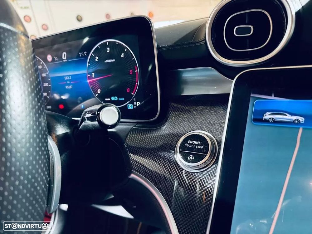 Mercedes-Benz C 300 d AMG Line - 23