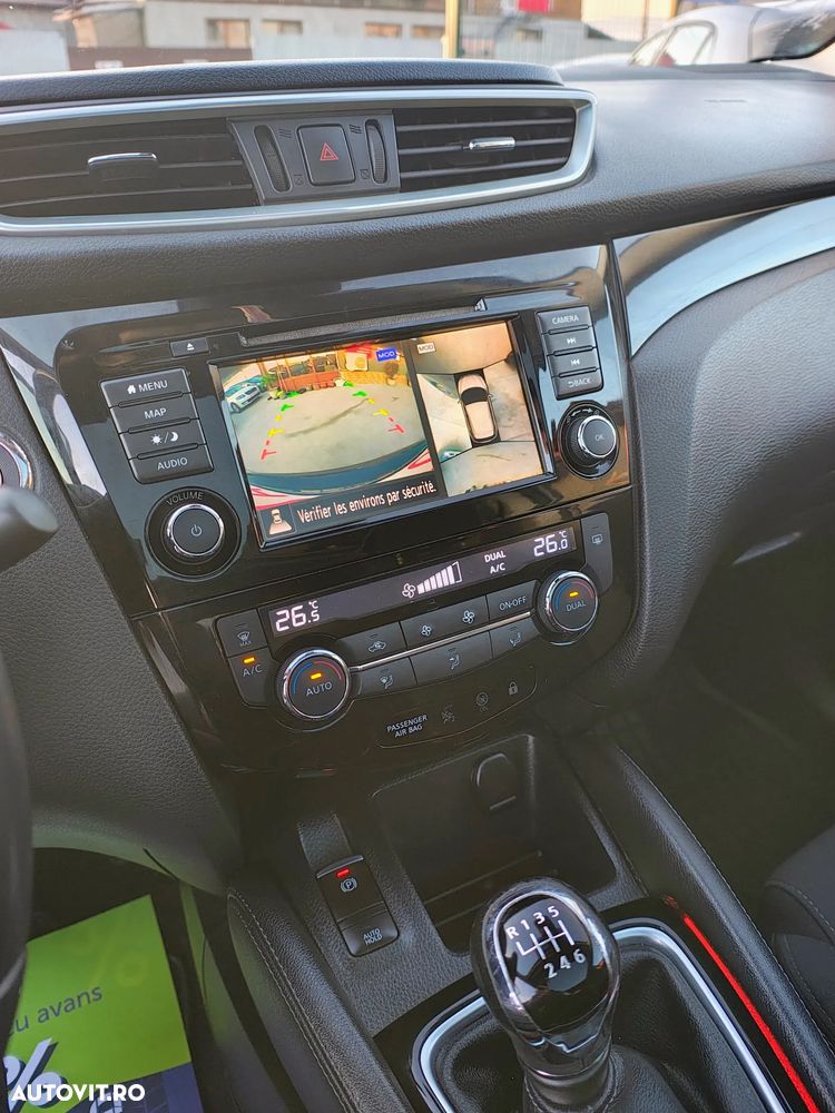 Nissan Qashqai 1.3 DIG-T N-CONNECTA - 9