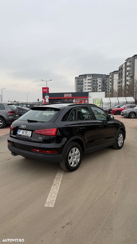 Audi Q3 2.0 TDI S tronic - 3