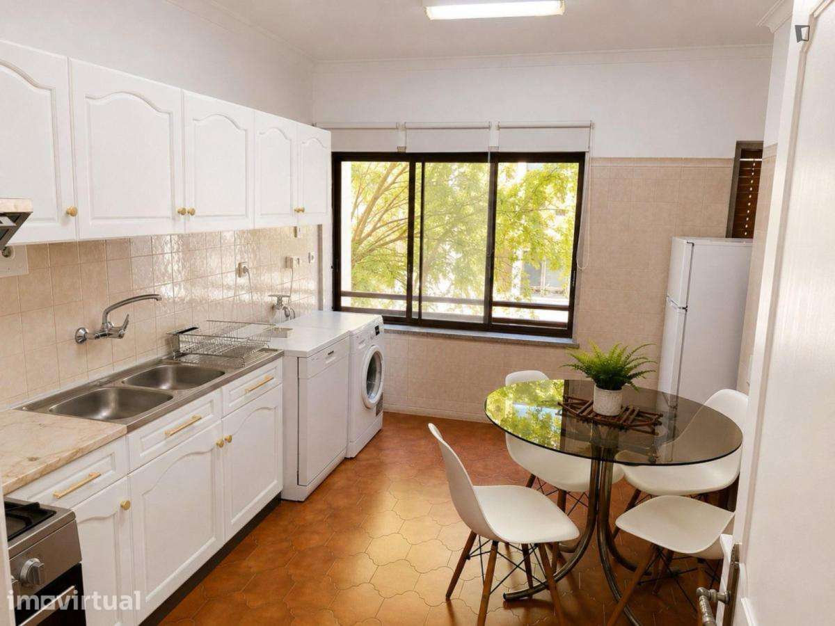Apartamento com 2 quartos - localizado em Costa da Caparica Lisbon - Grande imagem: 5/18