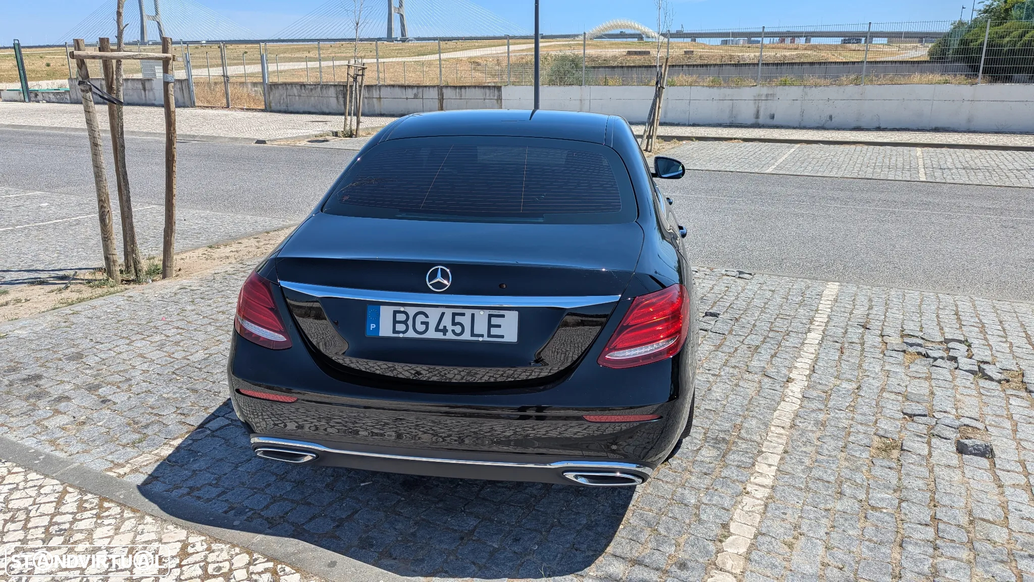 Mercedes-Benz E 220 d Exclusive Line - 5