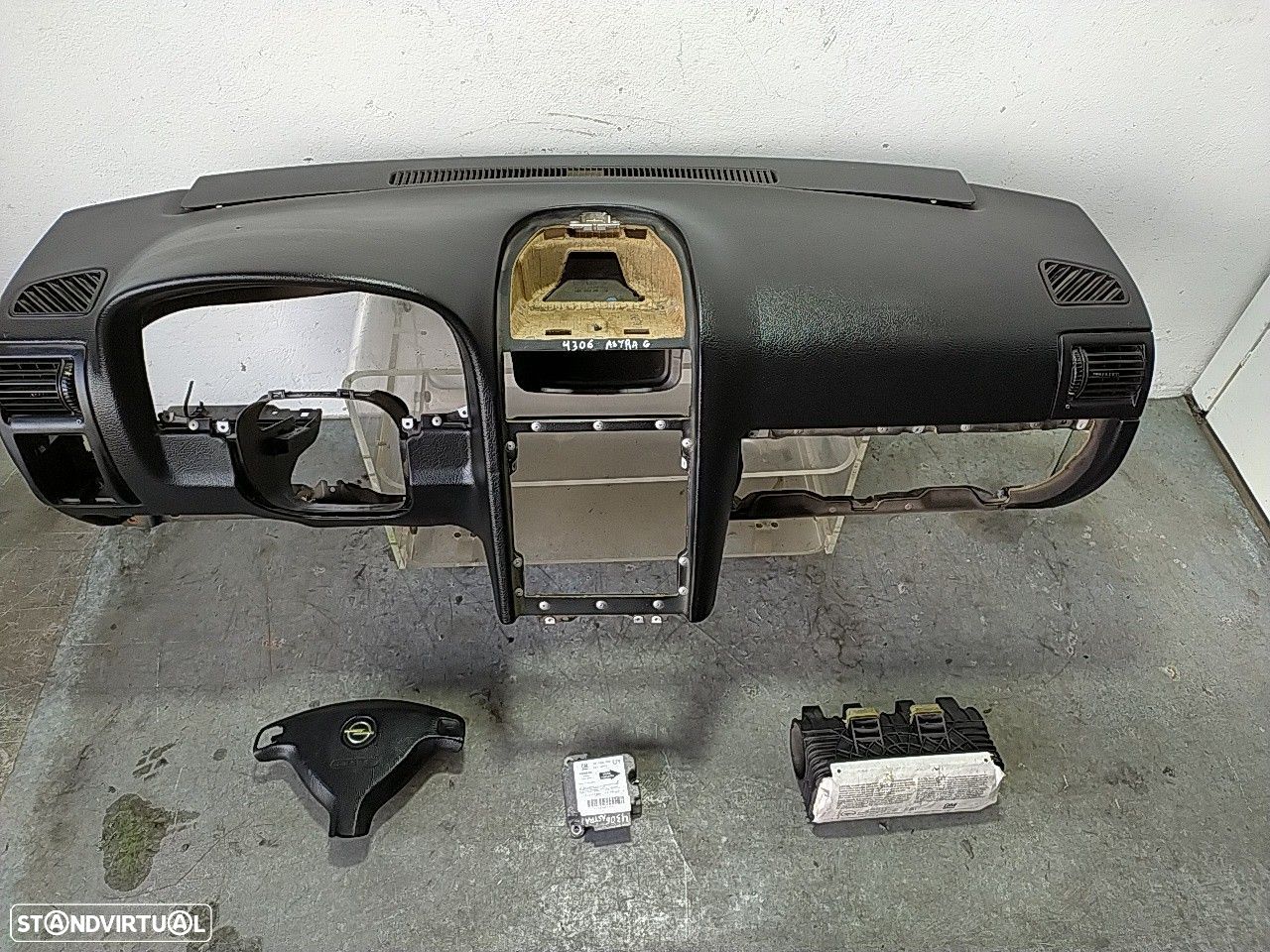 Tablier Opel Astra G Combi (T98) - 1