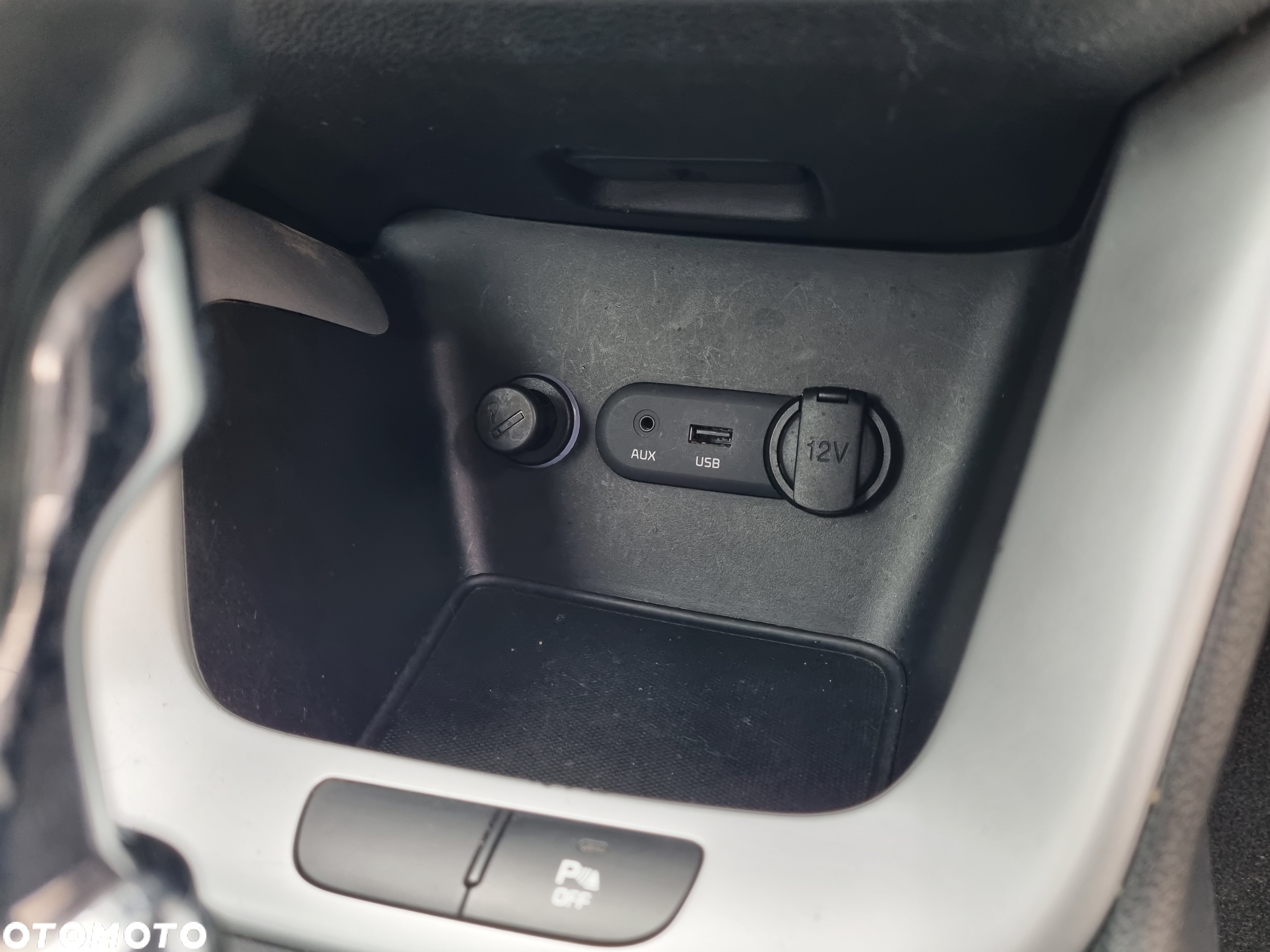 Kia Ceed 1.4 CVVT Attract - 29