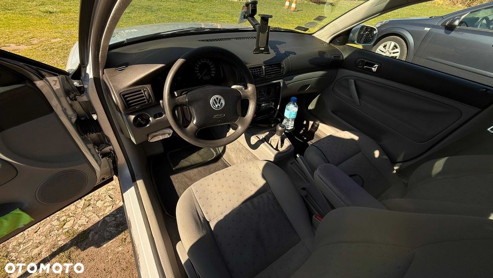 Volkswagen Passat - 6