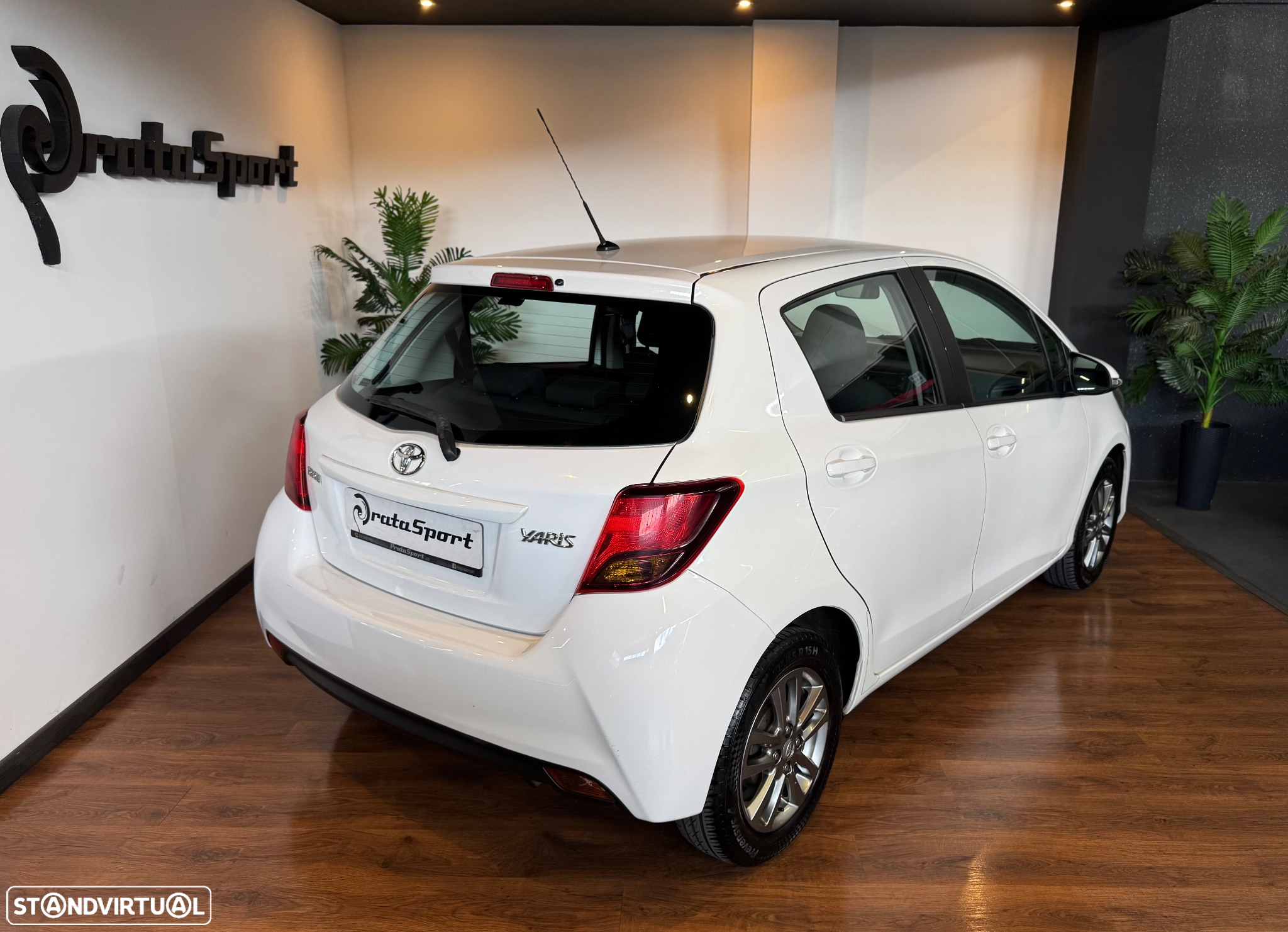 Toyota Yaris 1.0 VVT-i Comfort - 32