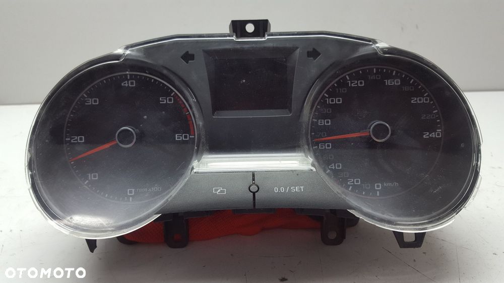 LICZNIK SEAT IBIZA IV 1.6 TDI 2012 6J0920805L EU - 1