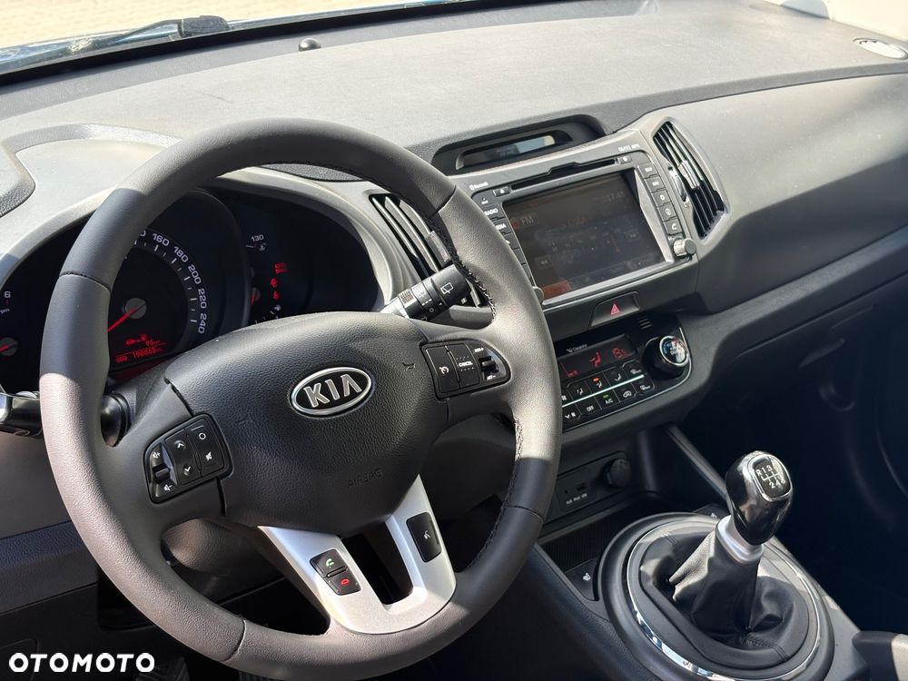 Kia Sportage 2.0 CRDI 4WD Spirit - 27