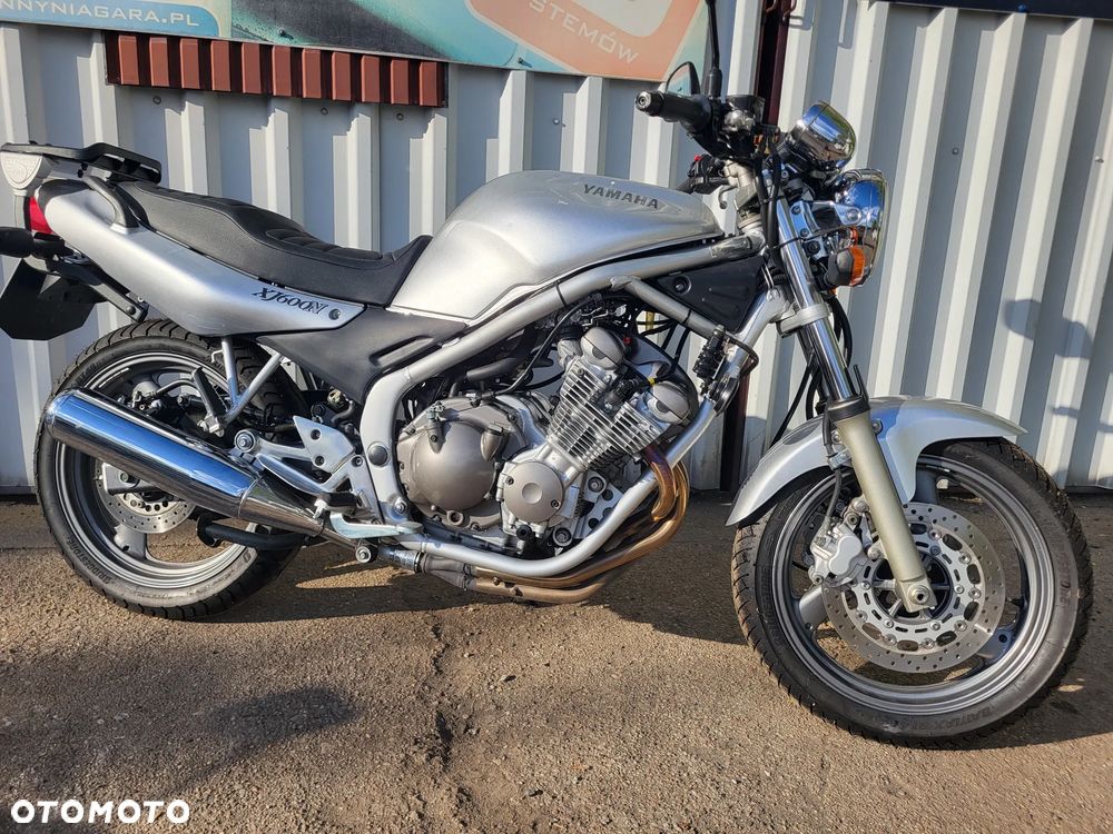 Yamaha XJ - 1
