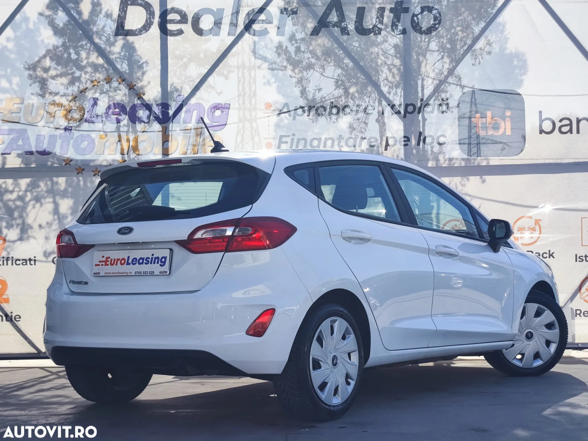 Ford Fiesta 1.1 Trend - 8