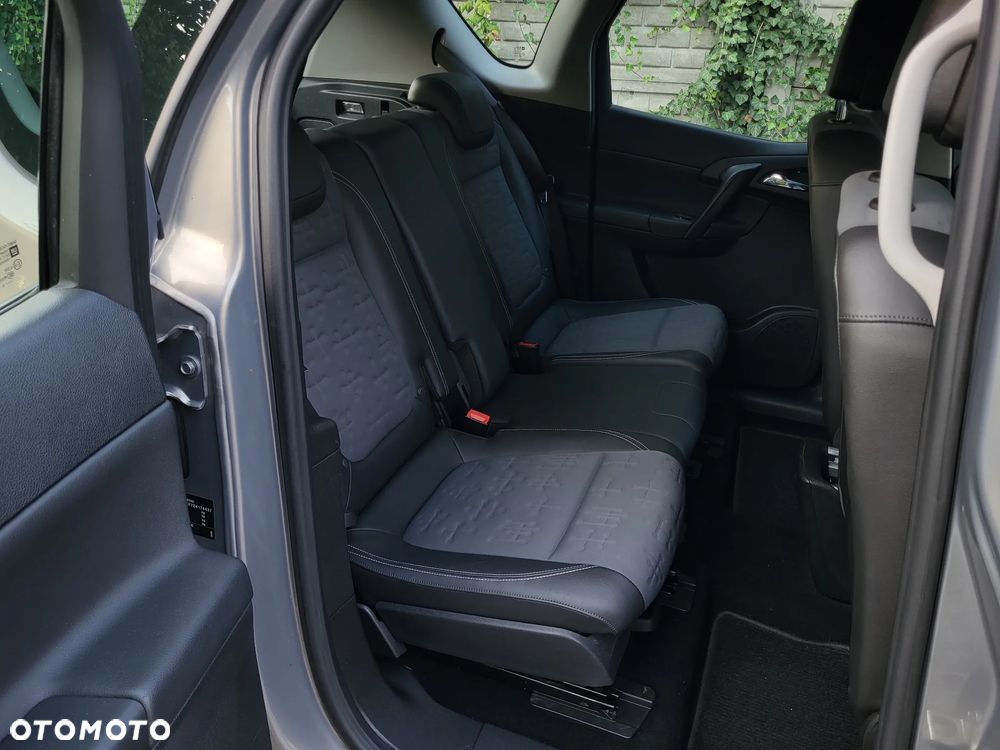 Opel Meriva - 12
