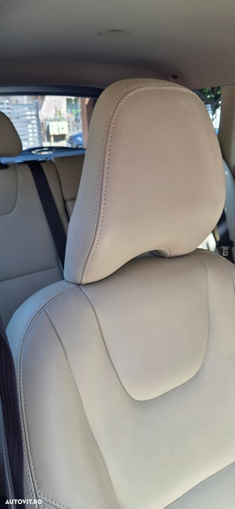 Volvo XC 60 D4 Inscription - 18