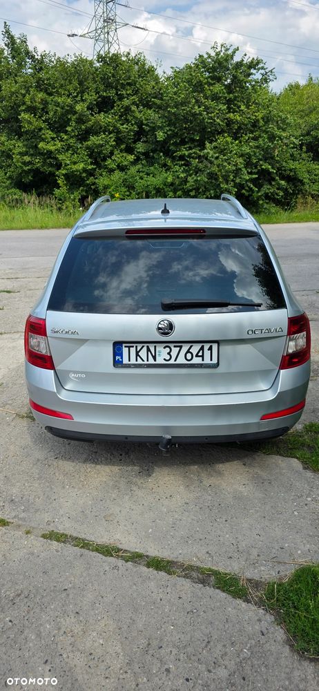 Skoda Octavia 2.0 TDI L&K DSG - 3
