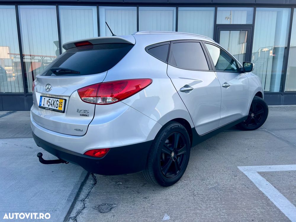 Hyundai ix35 2.0 CRDI 4WD Premium - 4