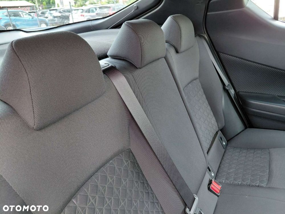 Toyota C-HR - 18