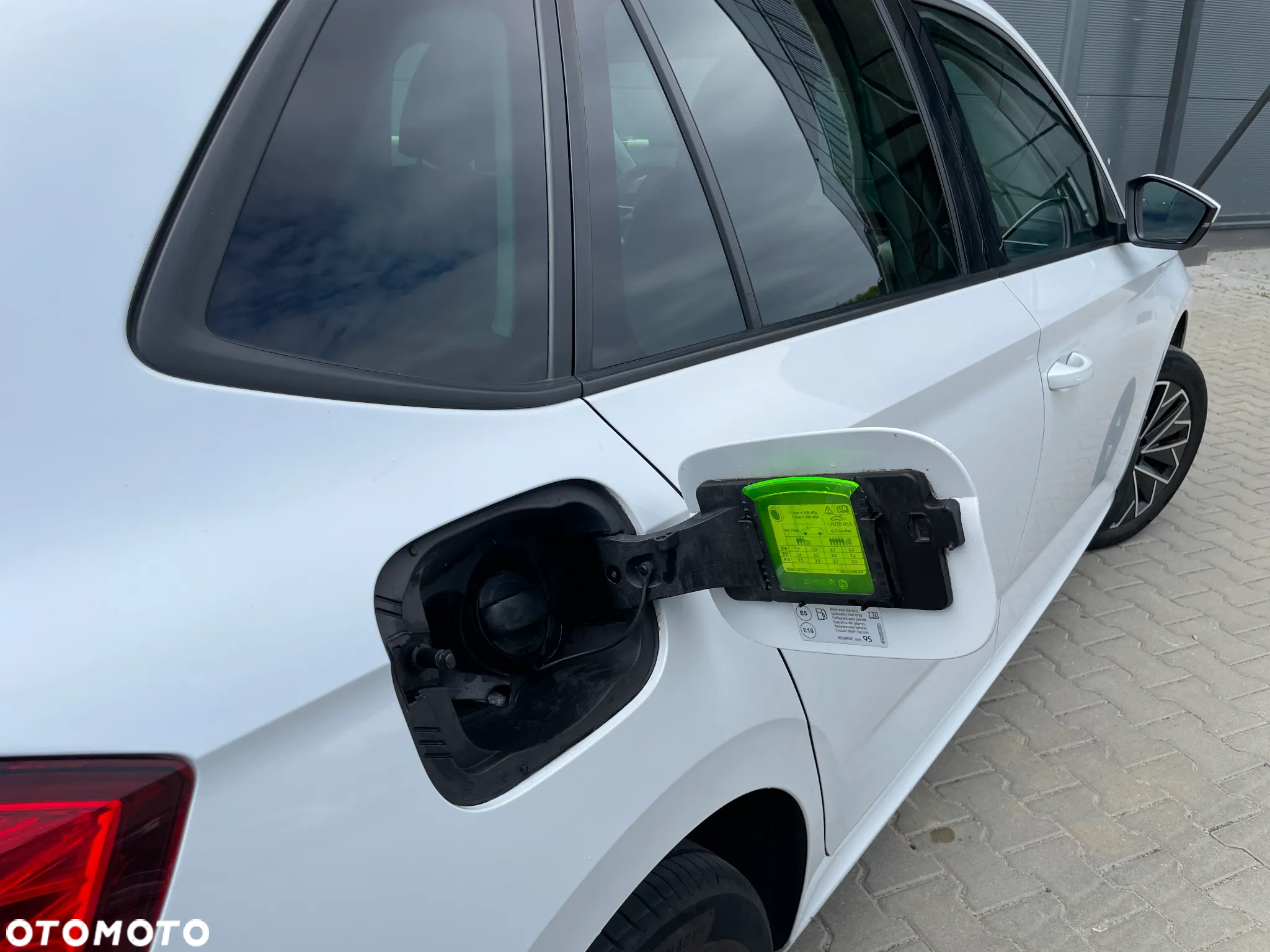 Skoda Kamiq 1.0 TSI Style DSG - 17