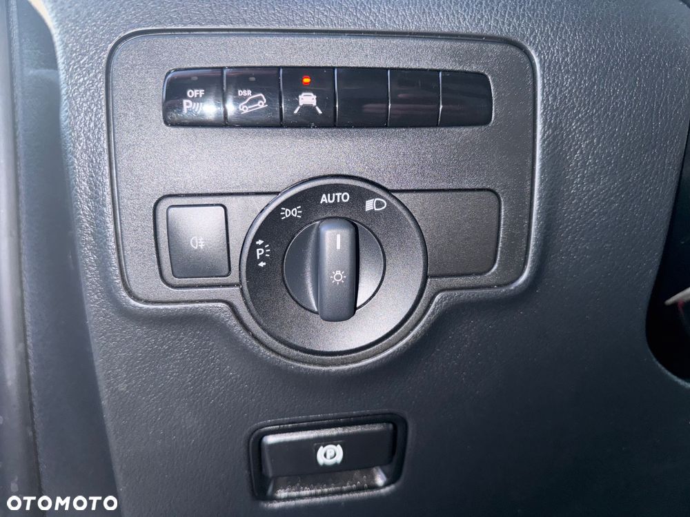 Mercedes-Benz Vito - 21