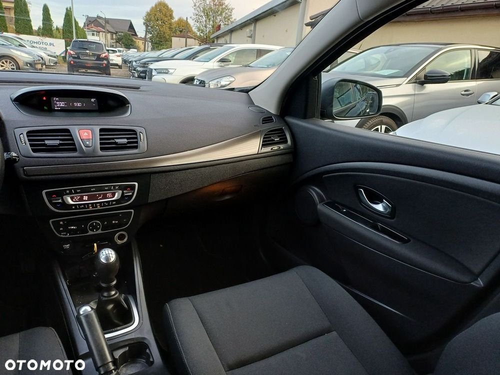 Renault Megane 1.6 16V 110 Dynamique - 22