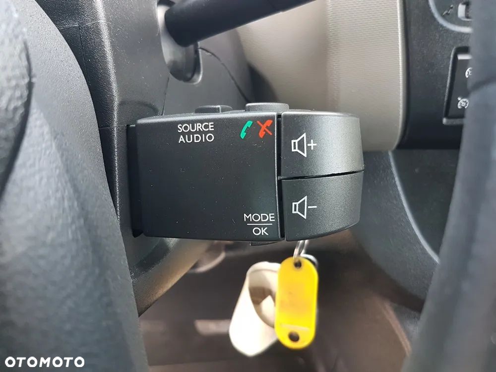 Renault TRAFIC - 21
