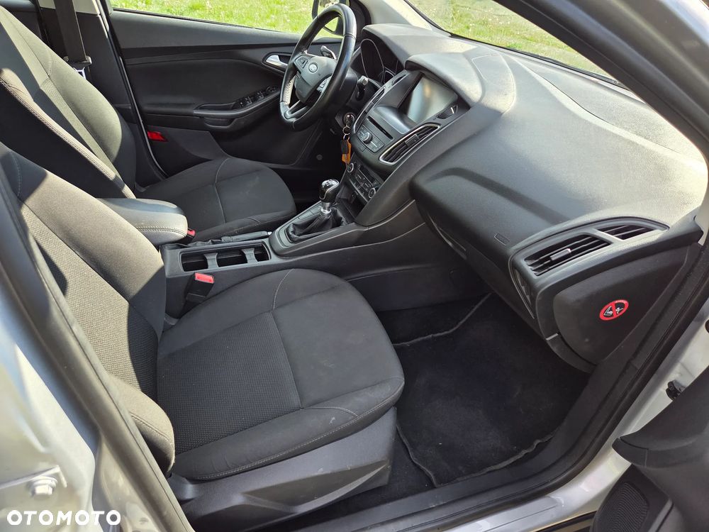 Ford Focus - 18