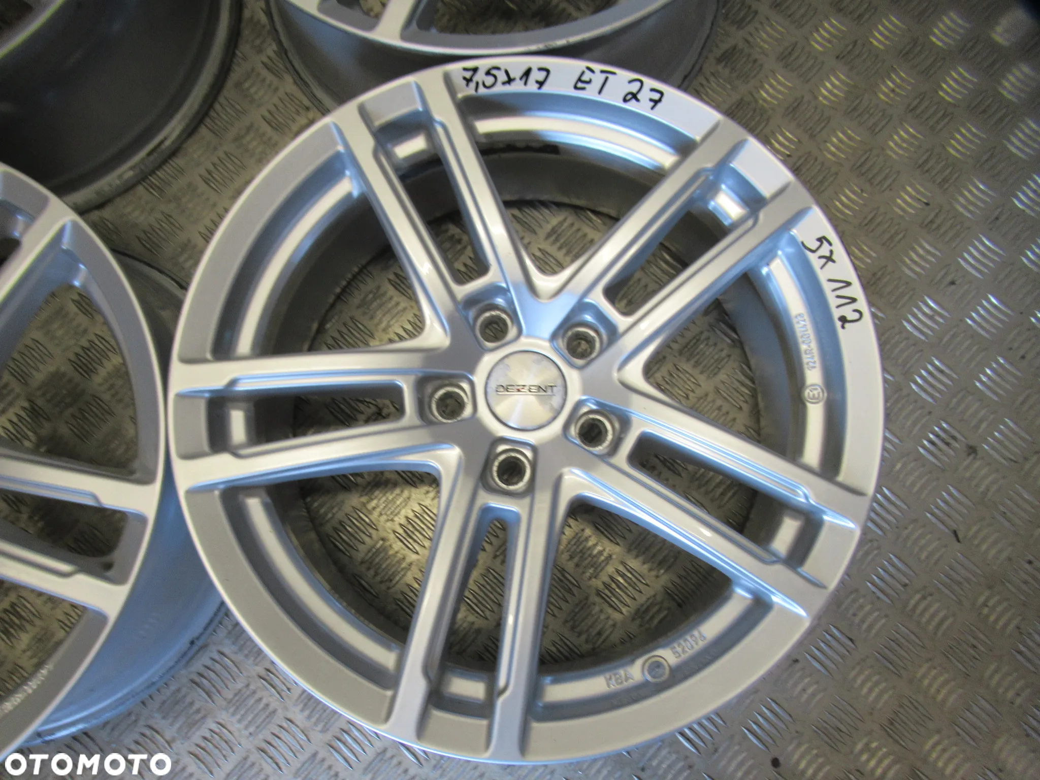 Felgi Audi A4 B8 B9 Vw Passat Golf Touran T-Rock Skoda Octavia Superb 7,5Jx17 et27 5x112 - 3